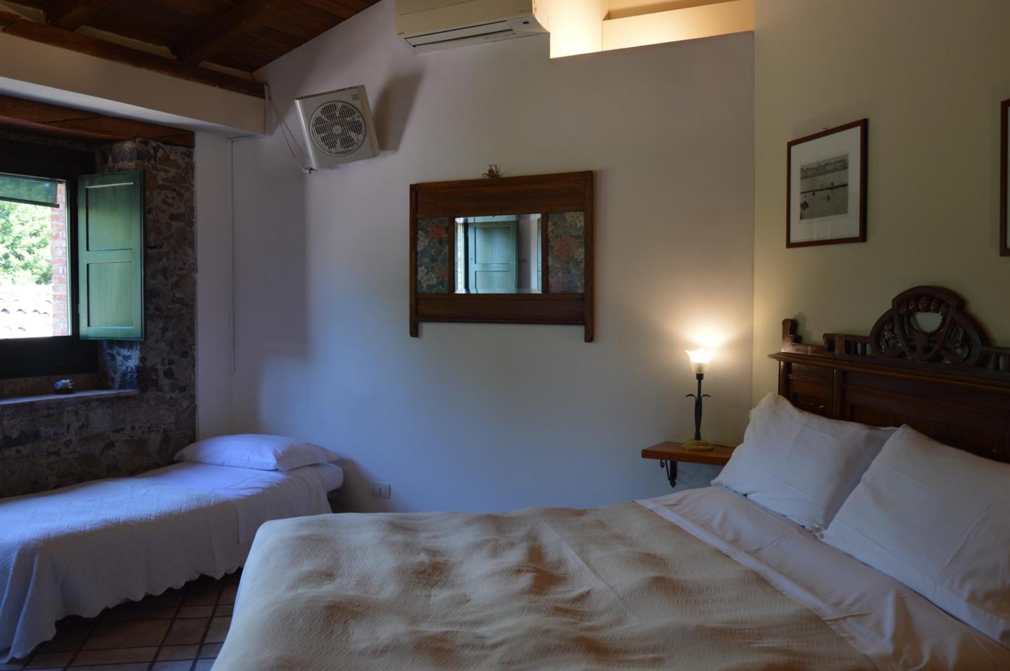 Antico Borgo Etneo Country Hotel Calatabiano Exterior photo