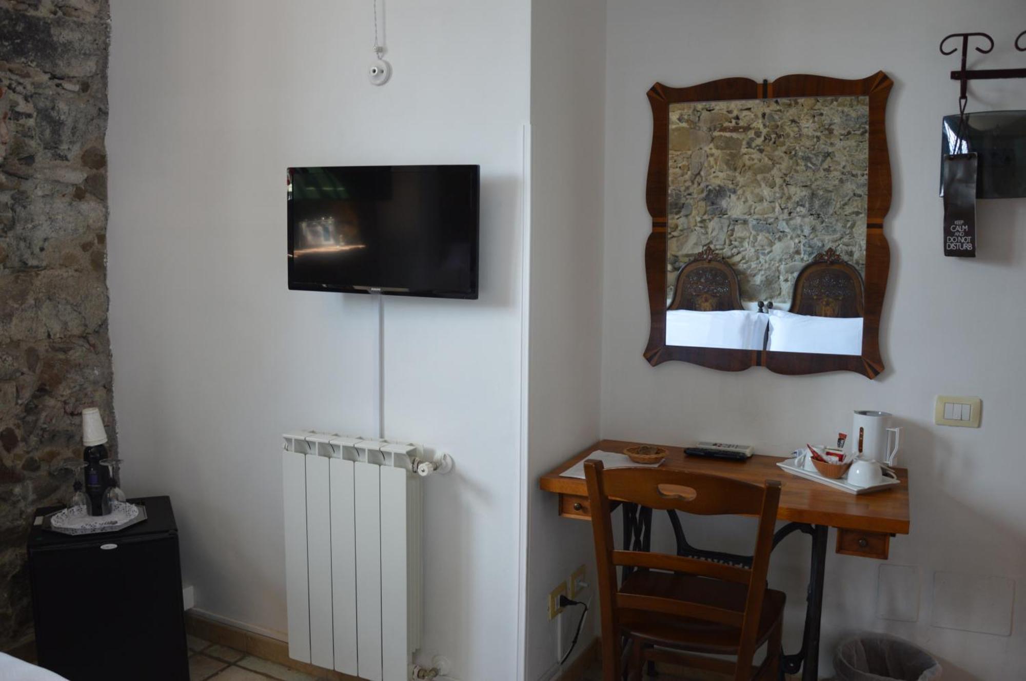 Antico Borgo Etneo Country Hotel Calatabiano Exterior photo