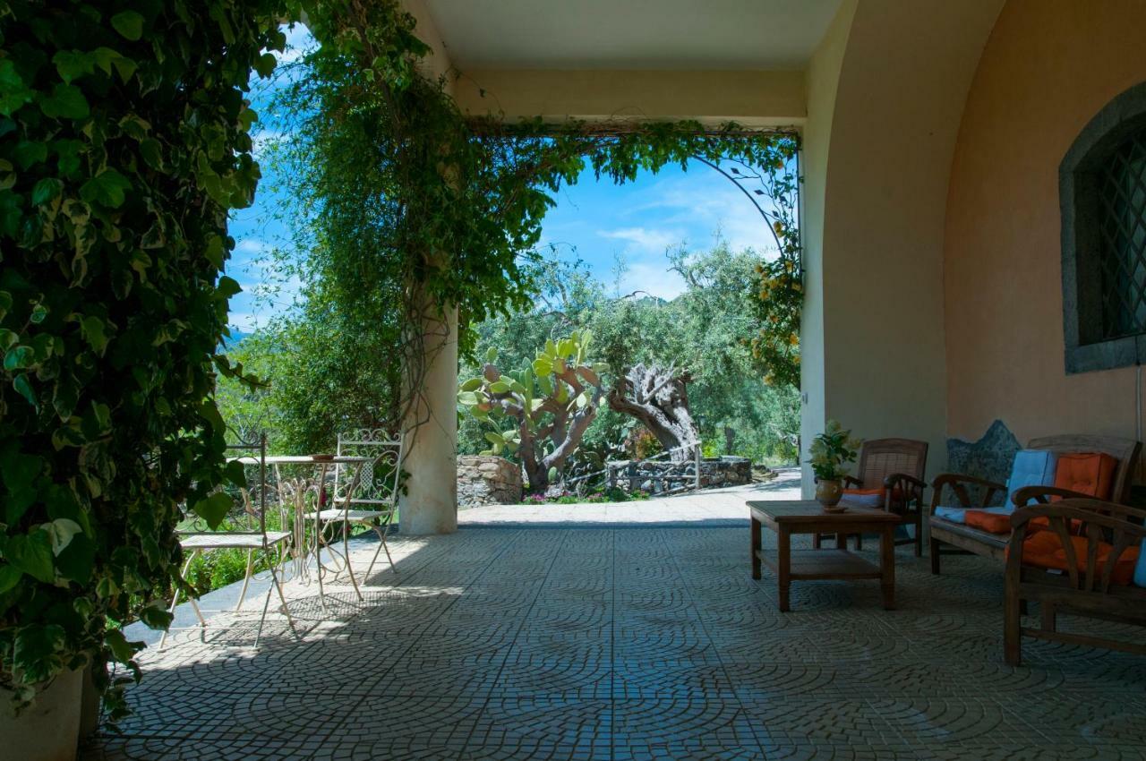 Antico Borgo Etneo Country Hotel Calatabiano Exterior photo