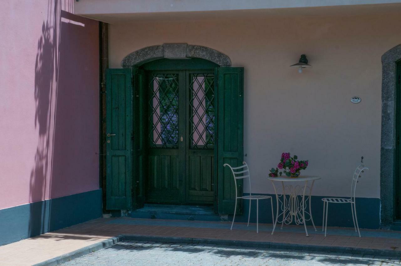 Antico Borgo Etneo Country Hotel Calatabiano Exterior photo